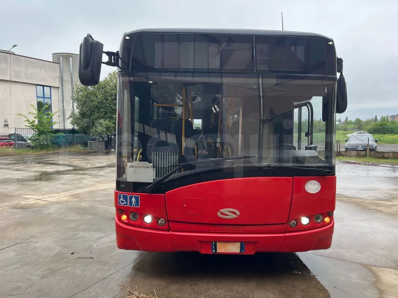 Solaris Urbino 12 - Euro6 - 240kW - 12mt - front photo