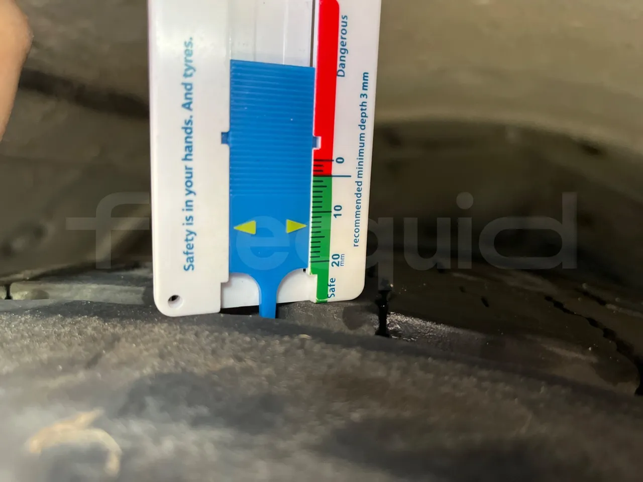 Solaris Urbino 12 - Euro6 - 240kW - 12mt - tread condition front tires left