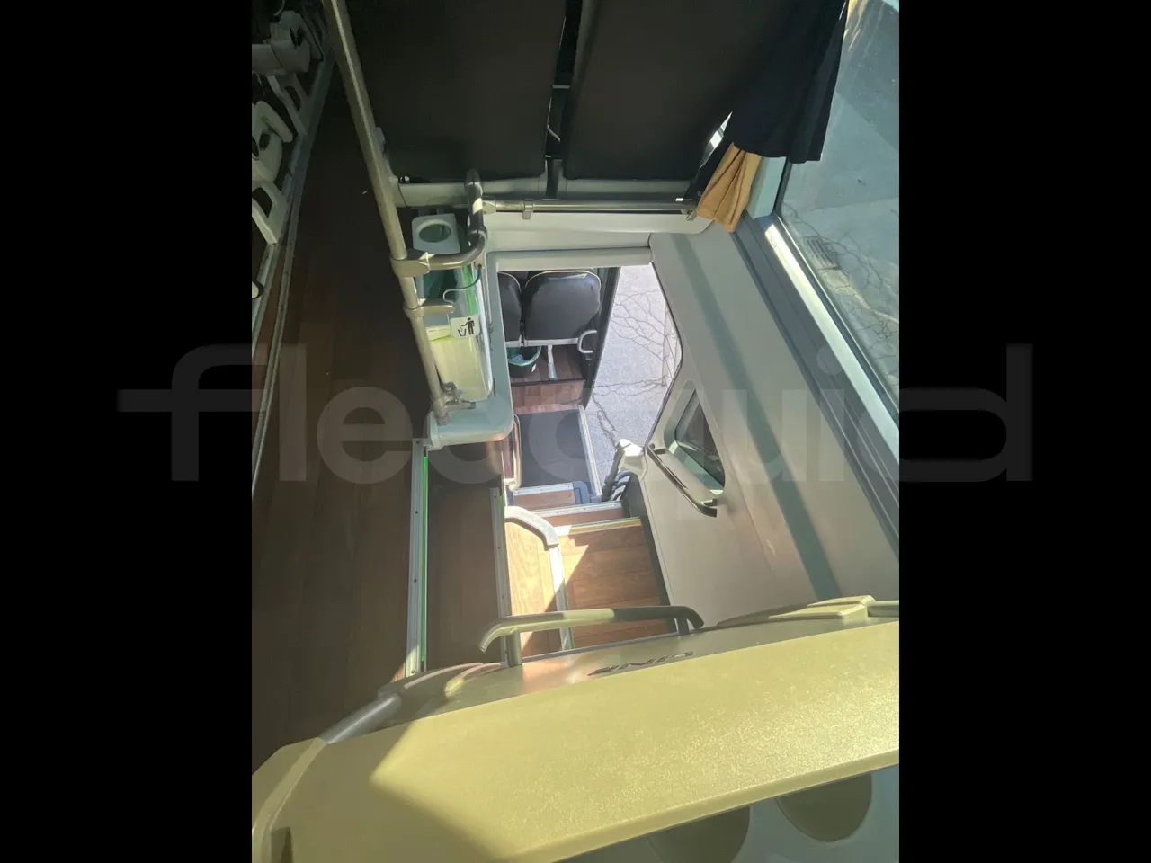 Neoplan Skyliner V6ACB - Euro 6 - 371 kW - 14.000 mt - camera accessories photo