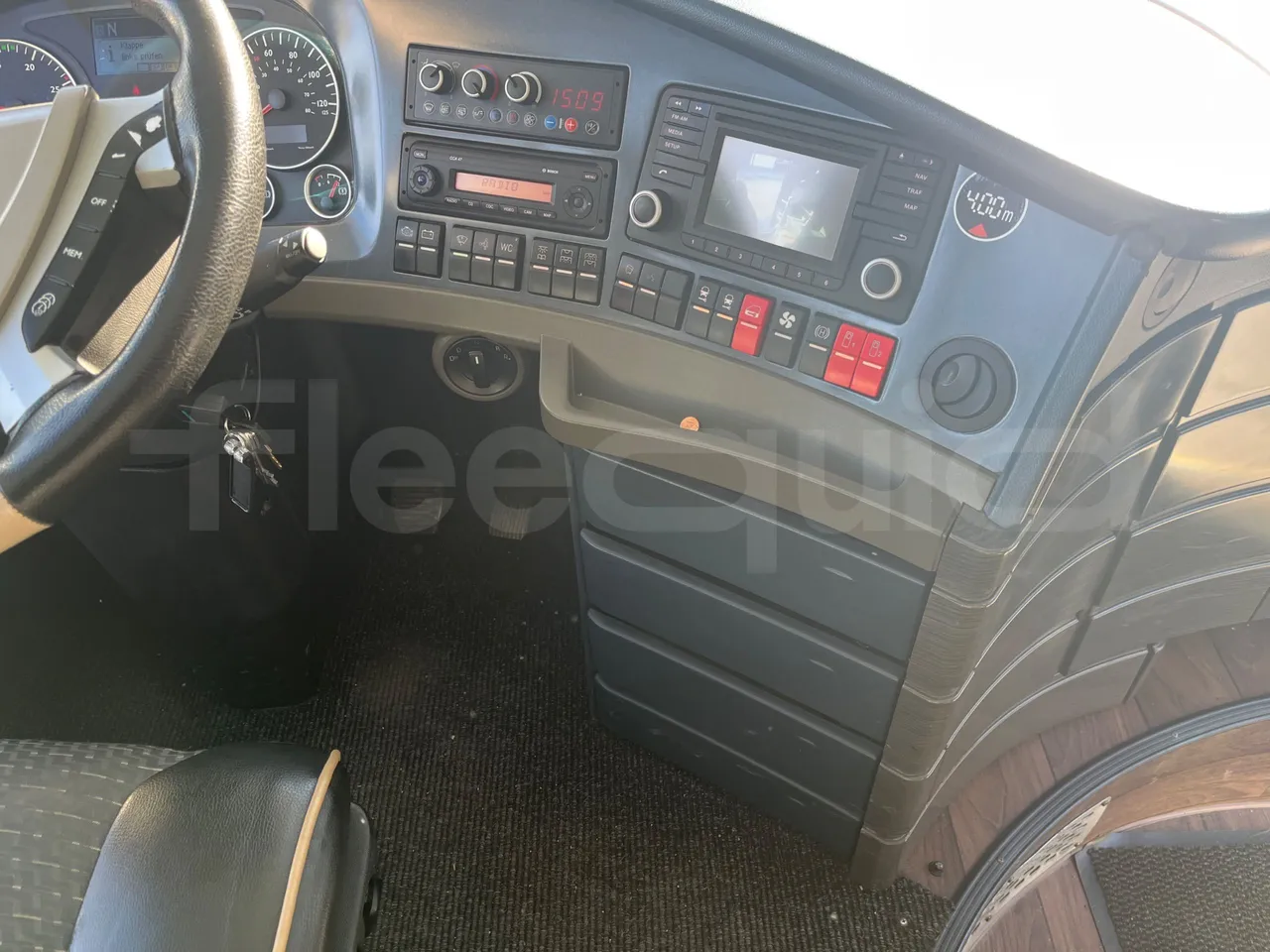 Neoplan Skyliner V6ACB - Euro 6 - 371 kW - 14.000 mt - onboard devices 1