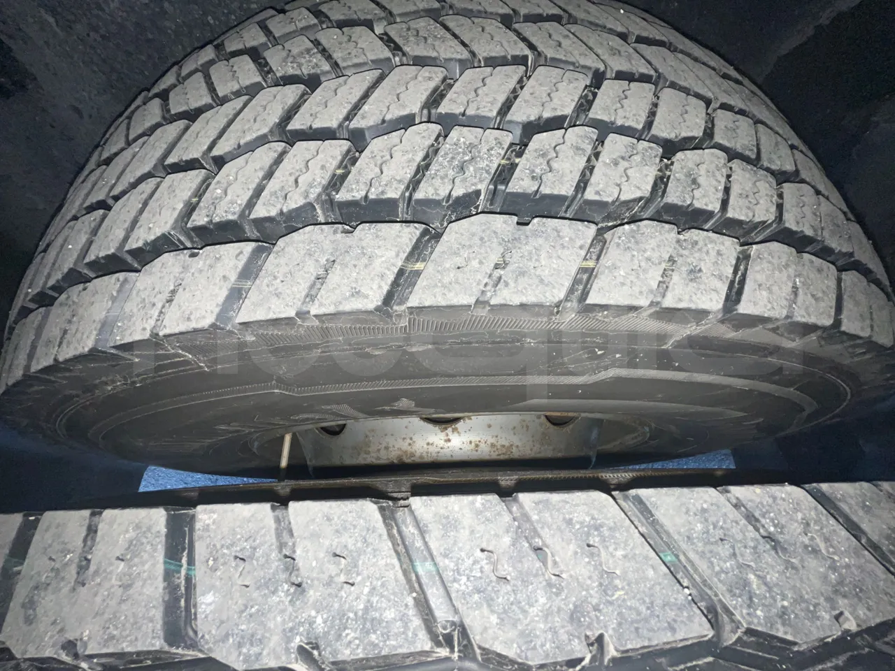 Neoplan Skyliner V6ACB - Euro 6 - 371 kW - 14.000 mt - axel 3 discs left