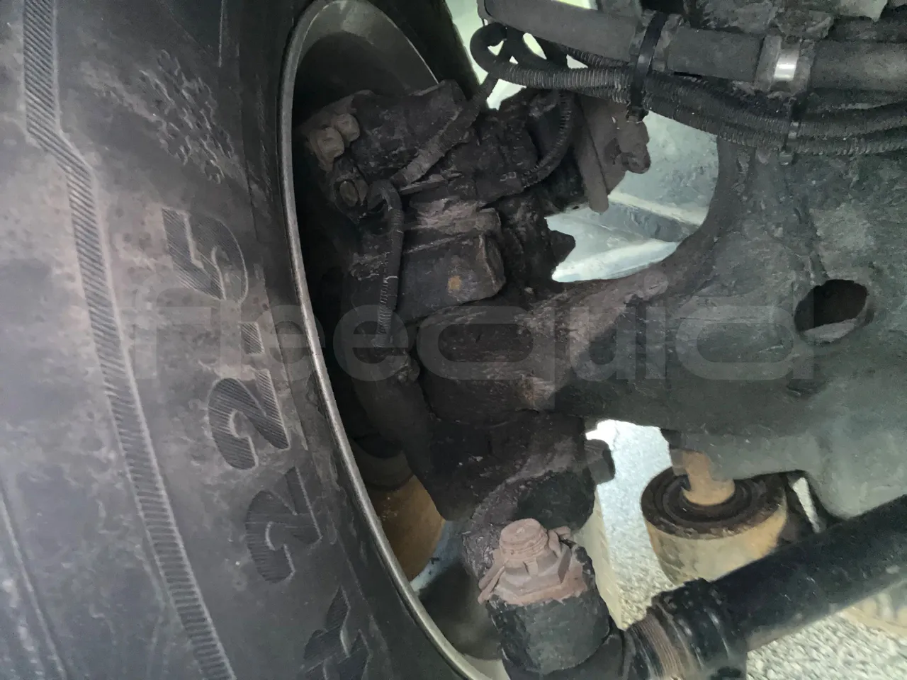 Neoplan Skyliner V6ACB - Euro 6 - 371 kW - 14.000 mt - front brake calipers right