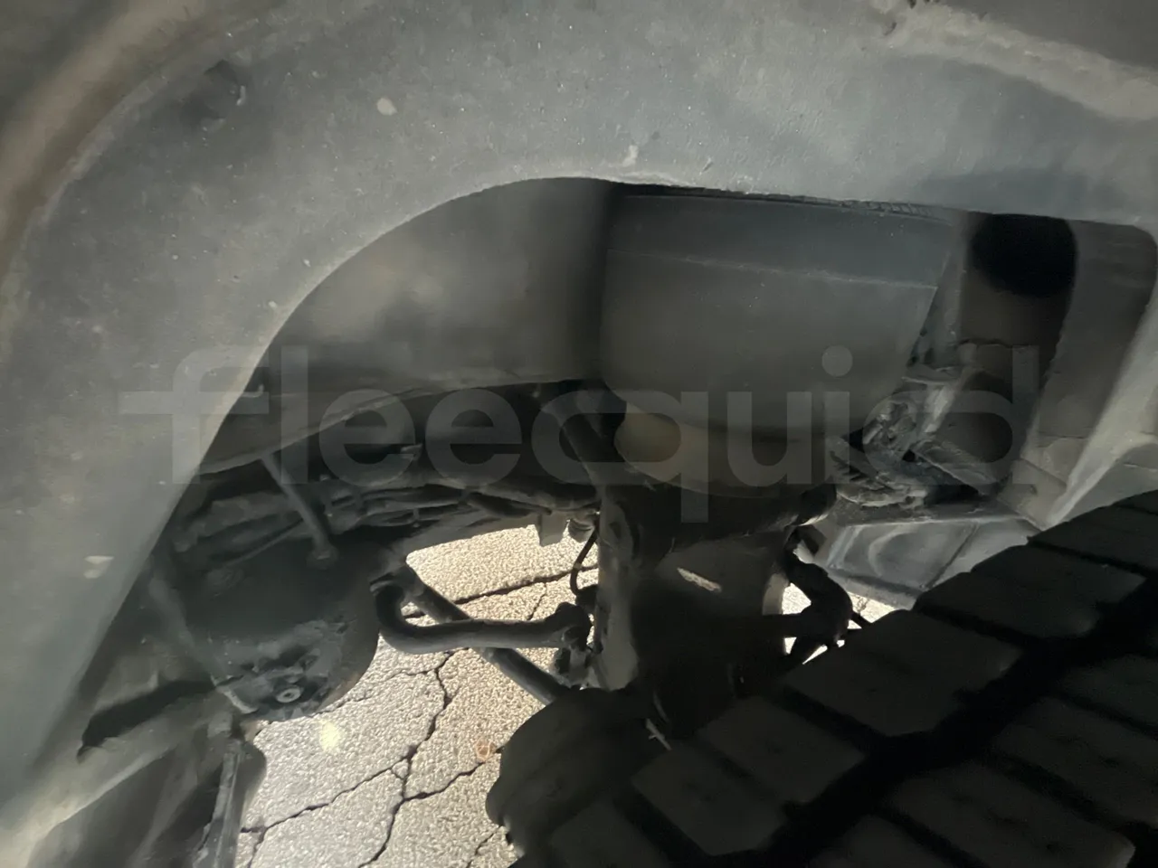 Neoplan Skyliner V6ACB - Euro 6 - 371 kW - 14.000 mt - front shock absorbers right