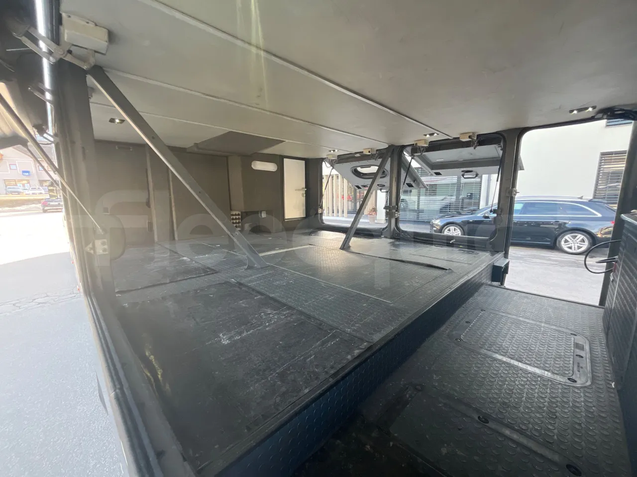 Neoplan Skyliner V6ACB - Euro 6 - 371 kW - 14.000 mt - internal frame rust check