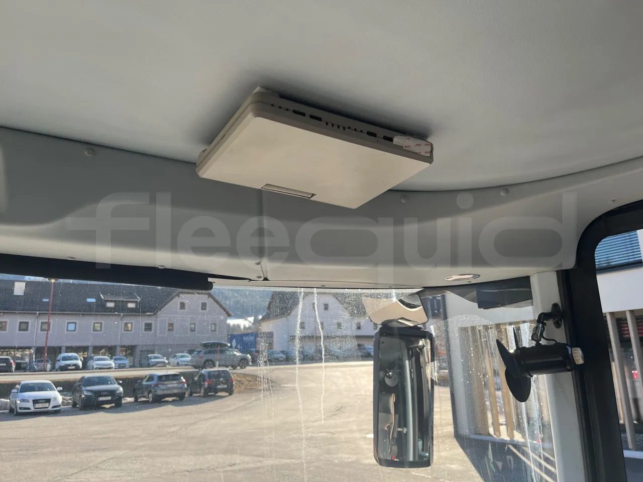 Neoplan Skyliner V6ACB - Euro 6 - 371 kW - 14.000 mt - power outlets detail