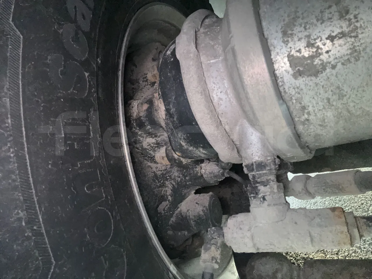 Neoplan Skyliner V6ACB - Euro 6 - 371 kW - 14.000 mt - axel 3 shock absorbers 2 right