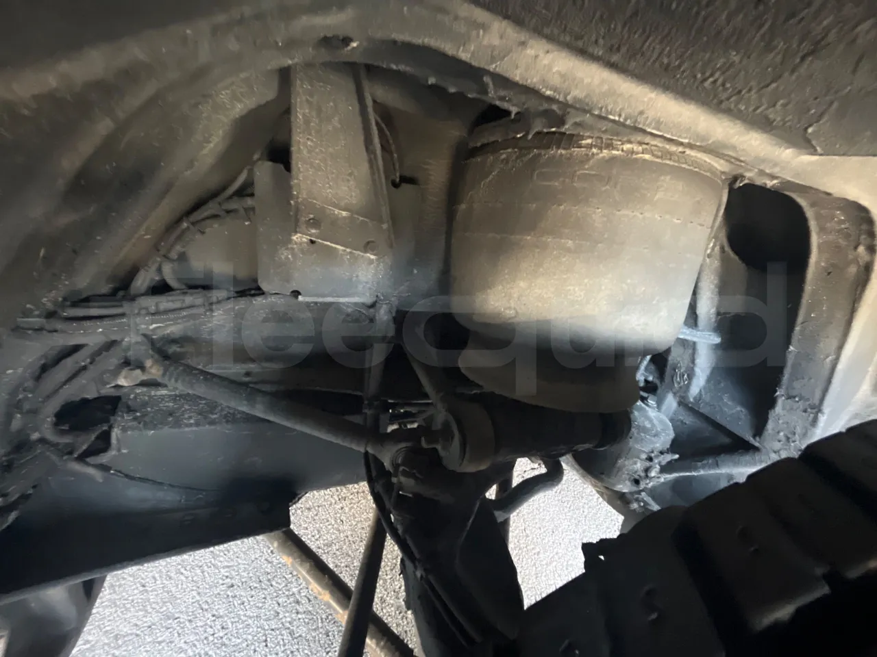 Neoplan Skyliner V6ACB - Euro 6 - 371 kW - 14.000 mt - central undercarriage photo