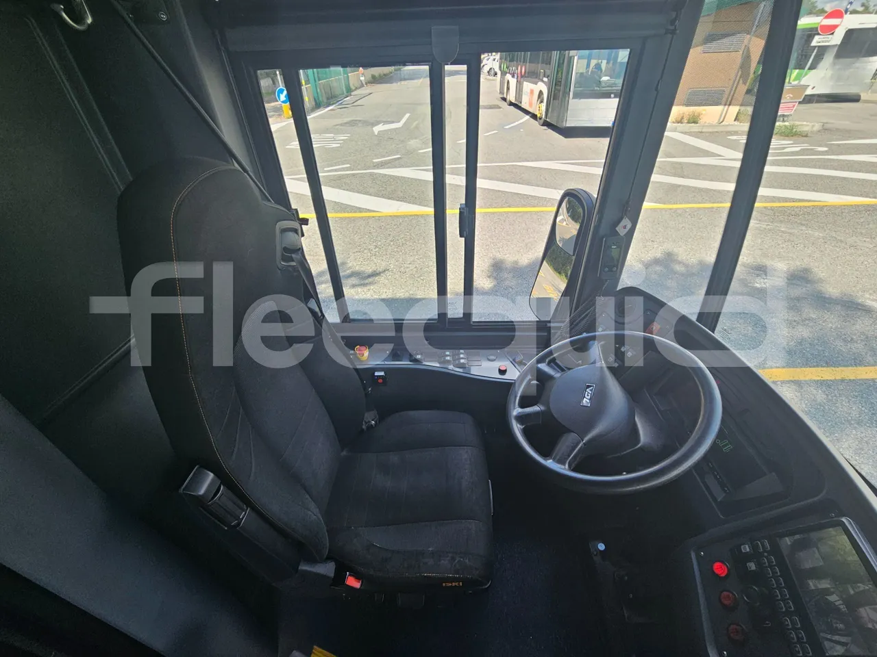 Vdl Citea SLF-120Electric/ Euro 6 - 160 Kw - 12 Mt - driver's seat photo