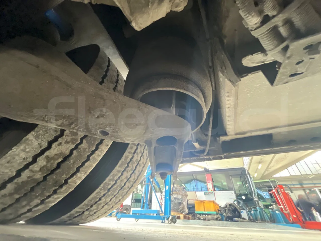 Man Lion's City A23 - Euro4 -257kW -18mt - axle 2 caliper brakes right