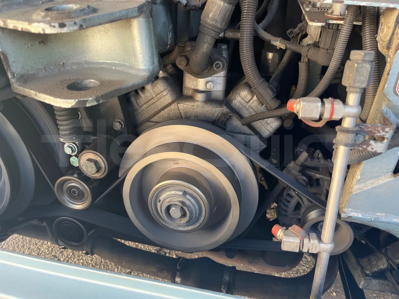 Man Lion's City A23 - Euro4 -257kW -18mt - air conditioning compressor