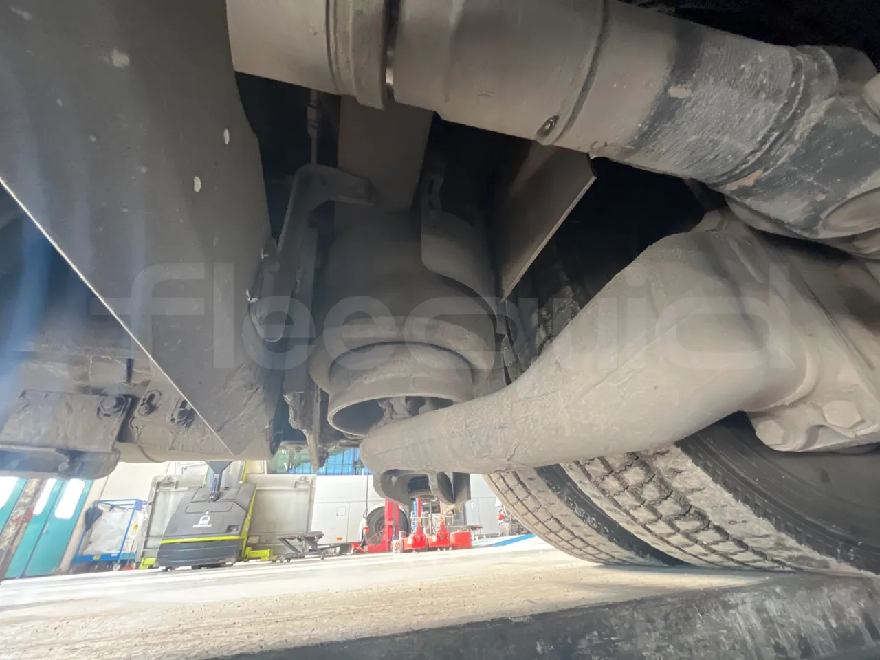 Man Lion's City A23 - Euro4 -257kW -18mt - axle 2 discs left