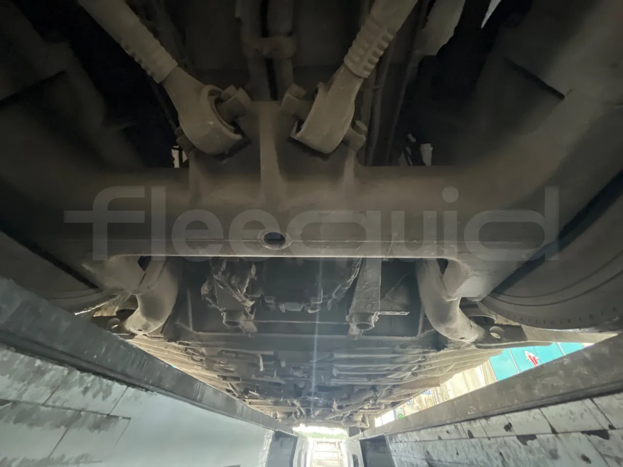 Man Lion's City A23 - Euro4 -257kW -18mt - front air springs left