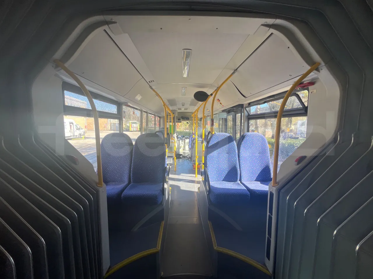 Man Lion's City A23 - Euro4 -257kW -18mt - forward view middle aisle