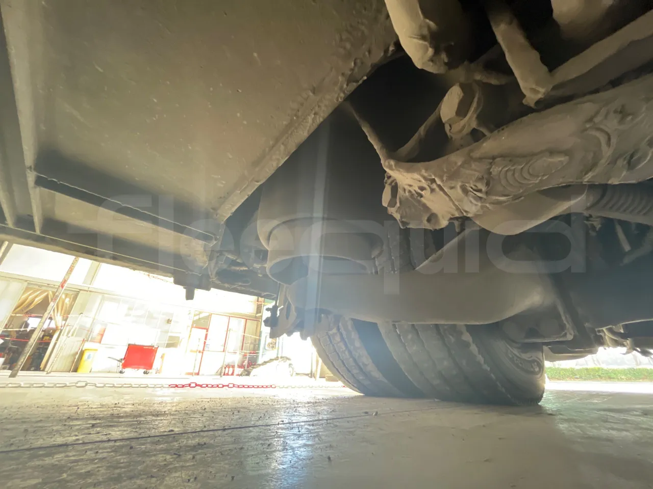 Man Lion's City A23 - Euro4 -257kW -18mt - axle 3 right side