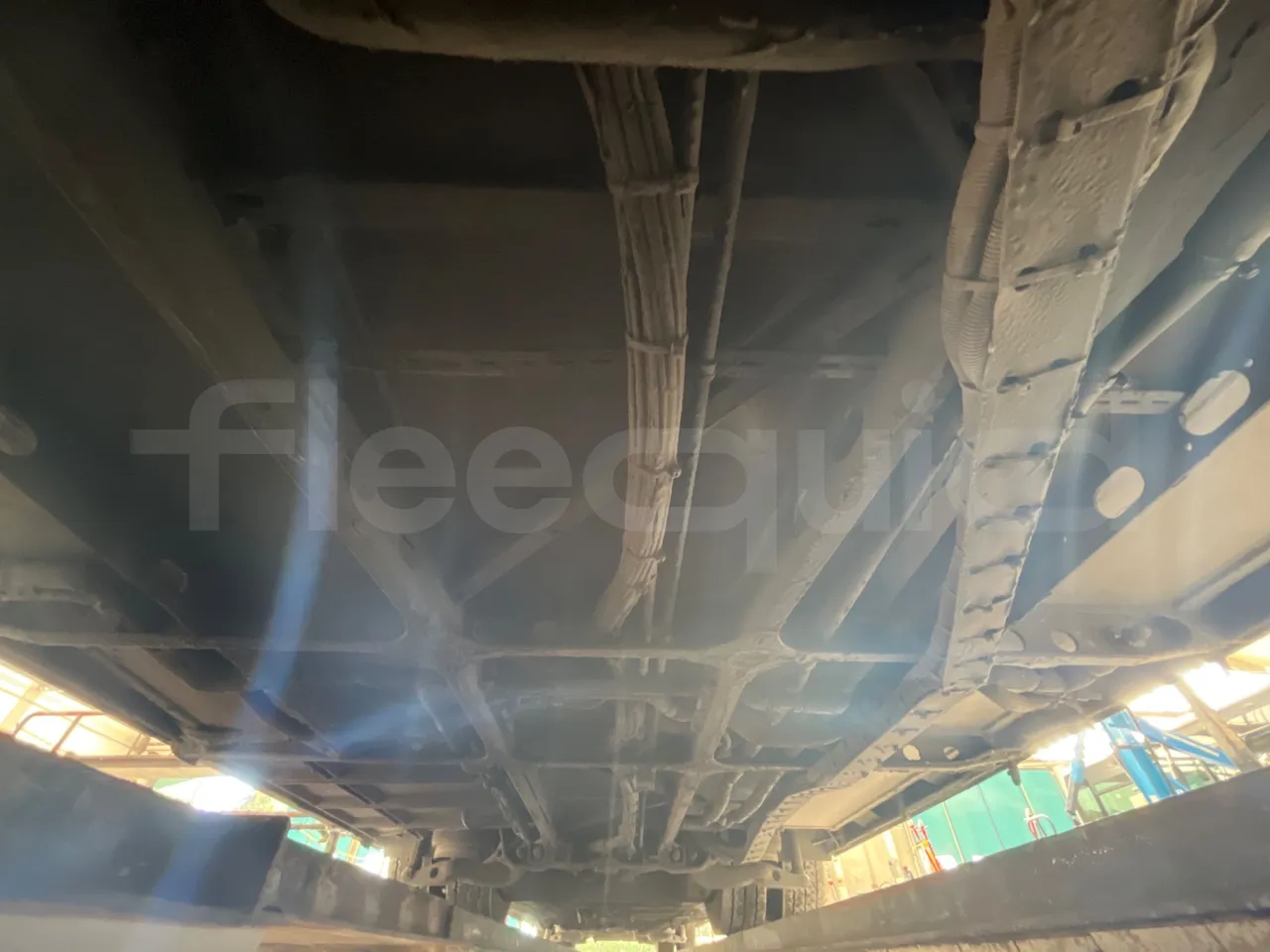 Man Lion's City A23 - Euro4 -257kW -18mt - central undercarriage photo