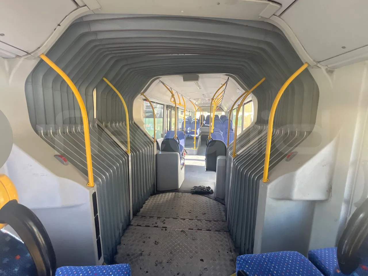 Man Lion's City A23 - Euro4 -257kW -18mt - turntable internal (18m)