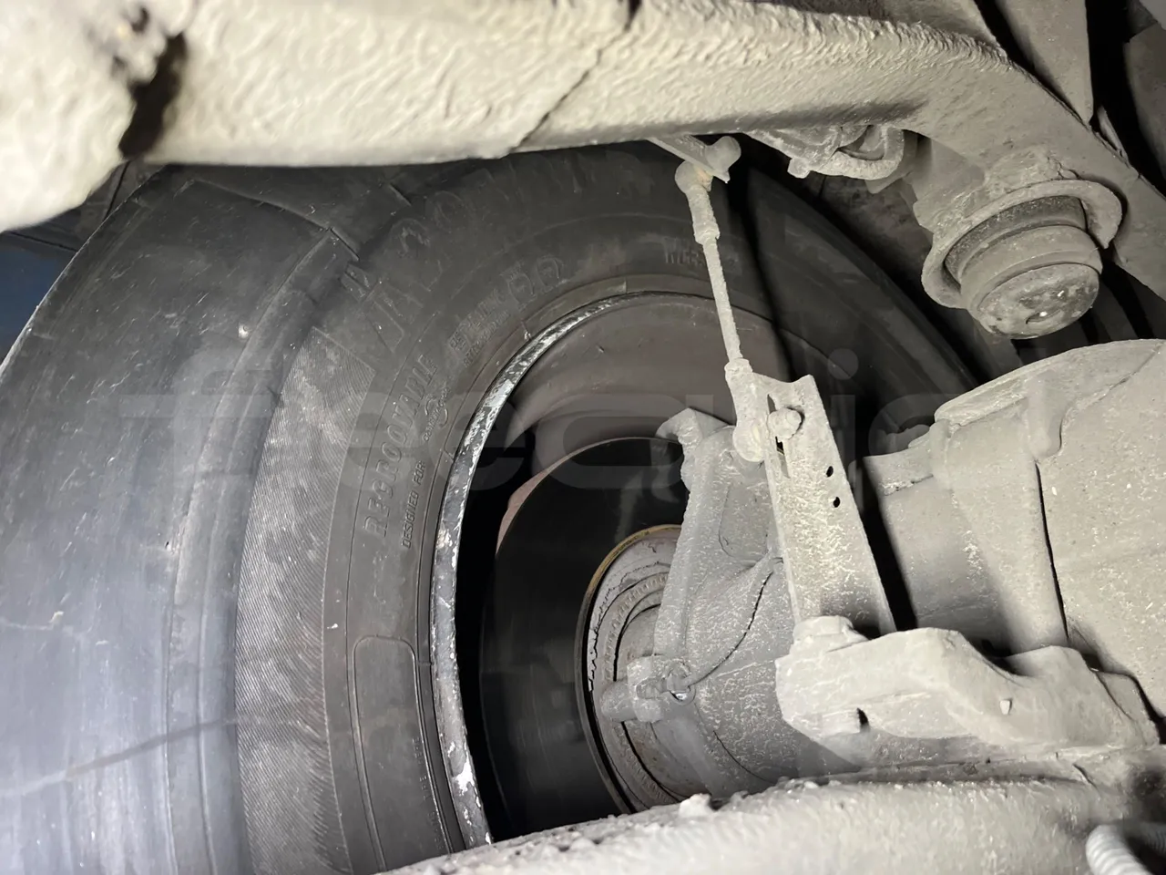 Mercedes-Benz Integro E5 4 - Euro5 - 220kW - 12.140mt - axle 2 discs right