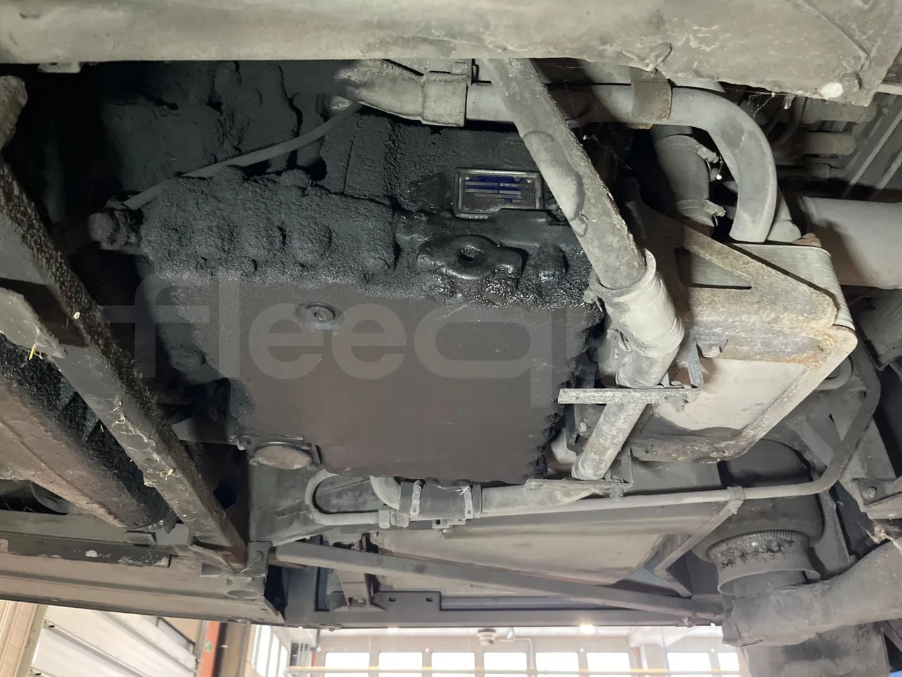 Mercedes-Benz Integro E5 4 - Euro5 - 220kW - 12.140mt - gearbox photo