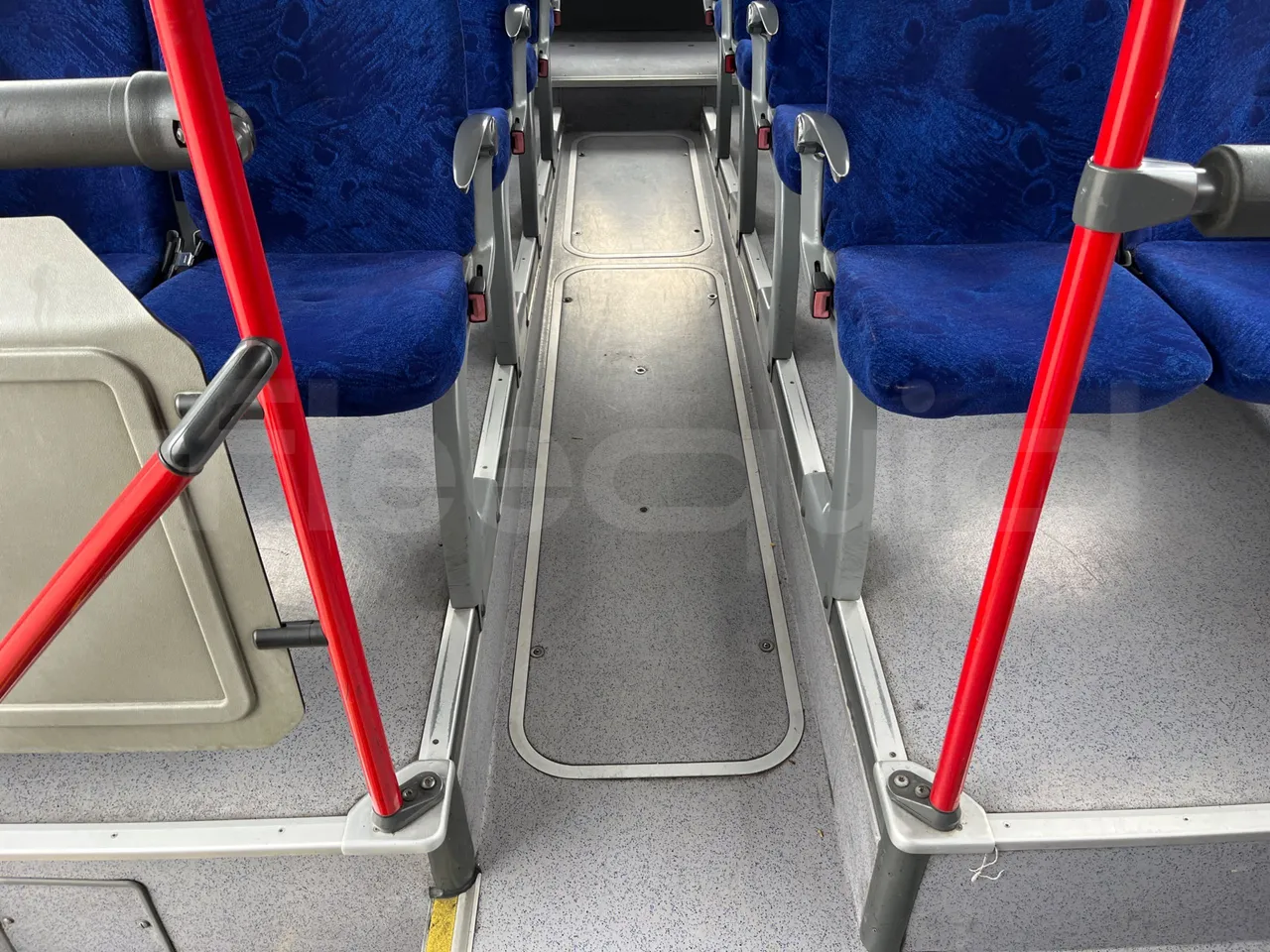 Mercedes-Benz Integro E5 4 - Euro5 - 220kW - 12.140mt - floor hatches photo