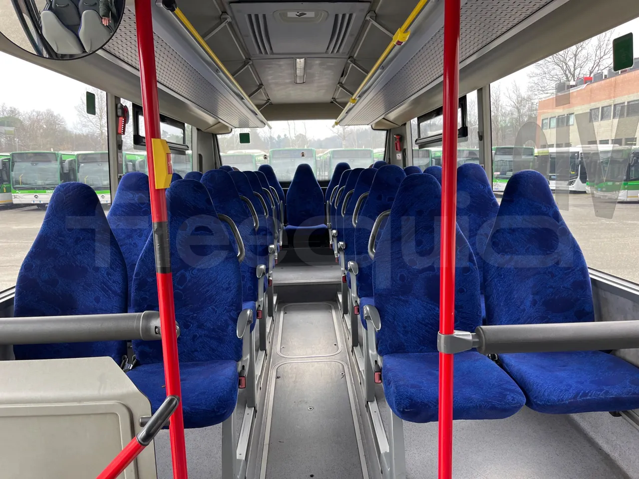 Mercedes-Benz Integro E5 4 - Euro5 - 220kW - 12.140mt - reverse view middle aisle