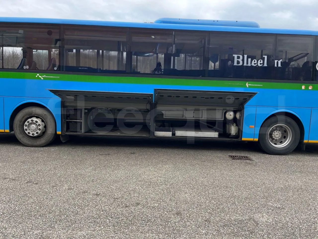 Mercedes-Benz Integro E5 4 - Euro5 - 220kW - 12.140mt - luggage rack photo