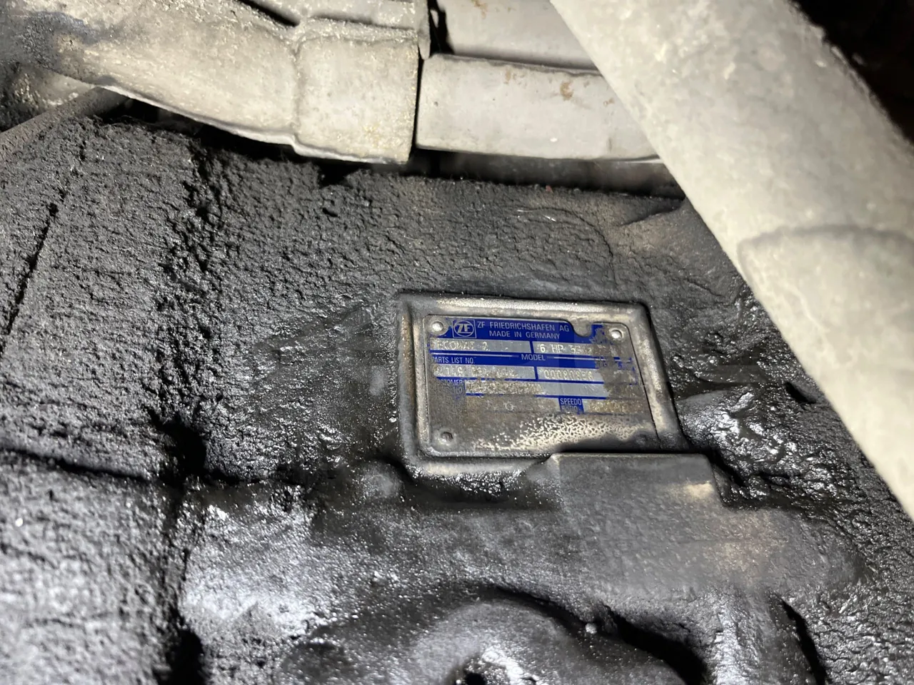 Mercedes-Benz Integro E5 4 - Euro5 - 220kW - 12.140mt - gearbox plate photo