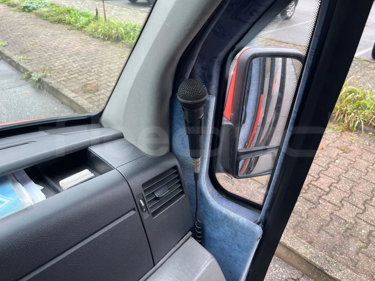 Mercedes-Benz Sprinter W 906 - hostes microphone accessories photo