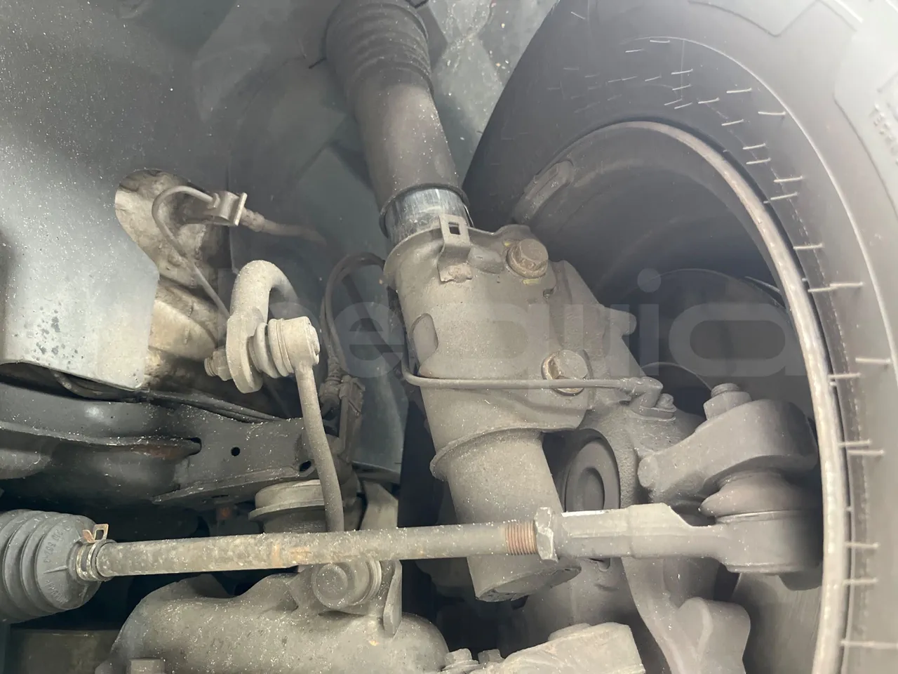Mercedes-Benz Sprinter W 906 - front shock absorbers left