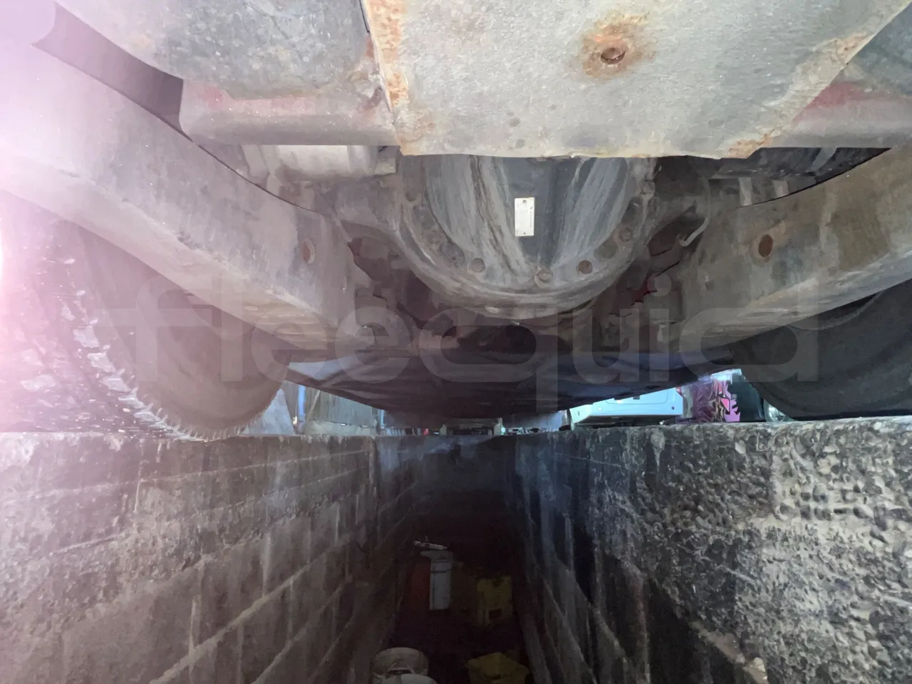 Iveco Magelys SFR310 - EUR5 - 331kW - 13.854m - bellows turntable (18m)