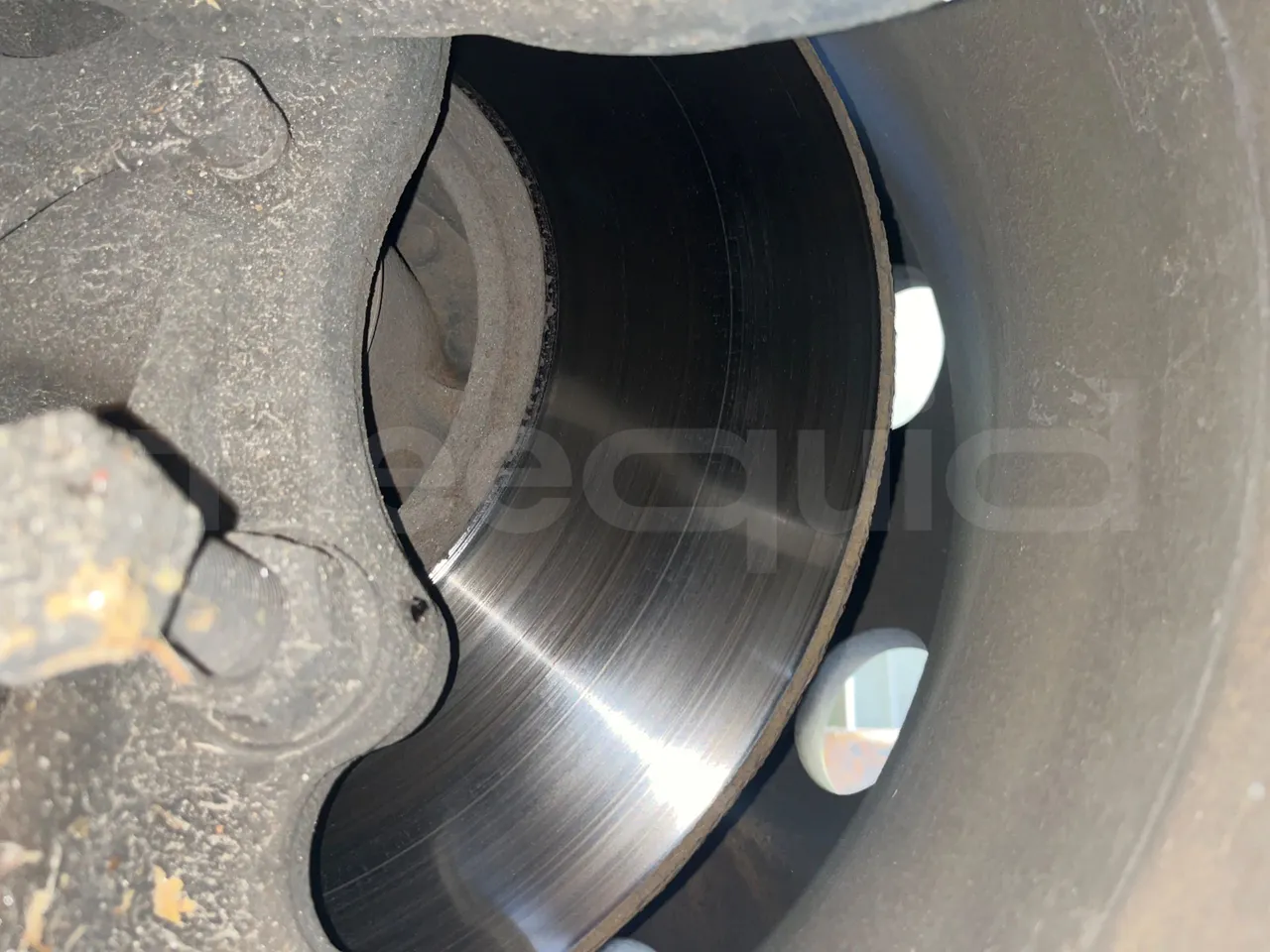 Iveco Magelys SFR310 - EUR5 - 331kW - 13.854m - axel 3  discs right