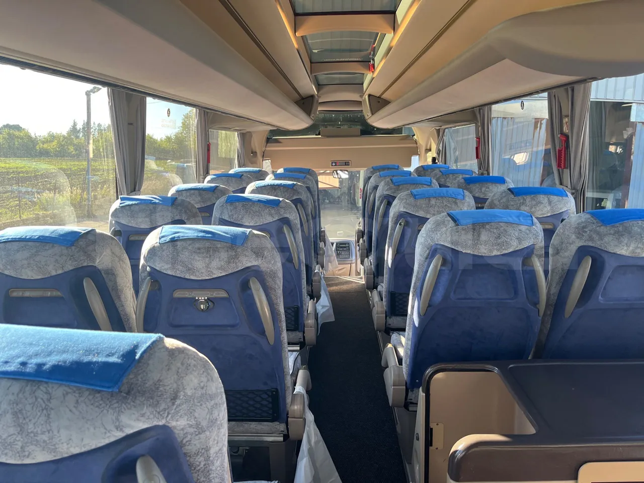 Iveco Magelys SFR310 - EUR5 - 331kW - 13.854m - forward view all seats last row height