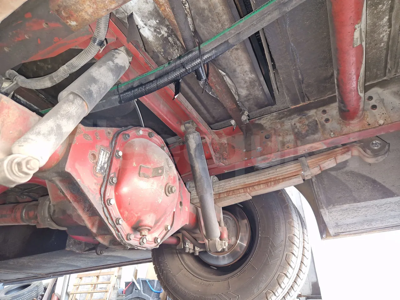 Iveco 65C15/70 JB - axel 2 air springs 2 right