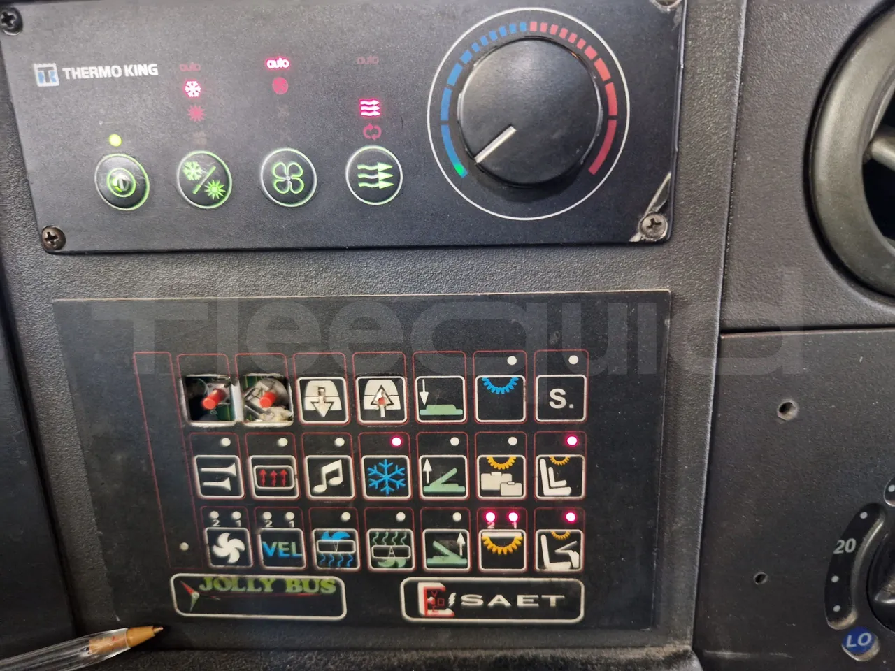 Iveco 65C15/70 JB - onboard devices 2