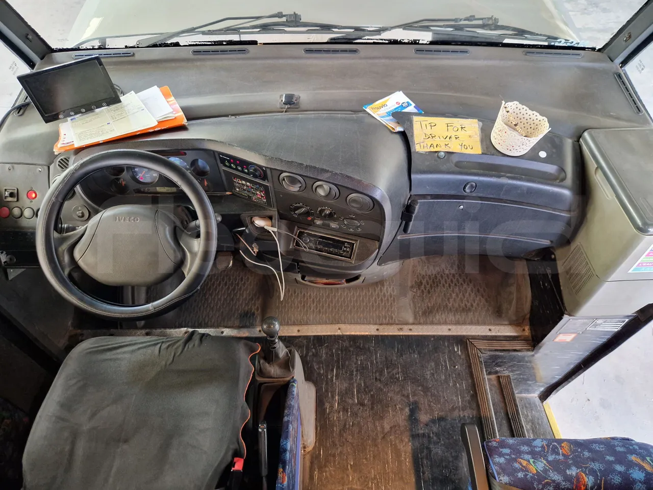 Iveco 65C15/70 JB - buttons panels on