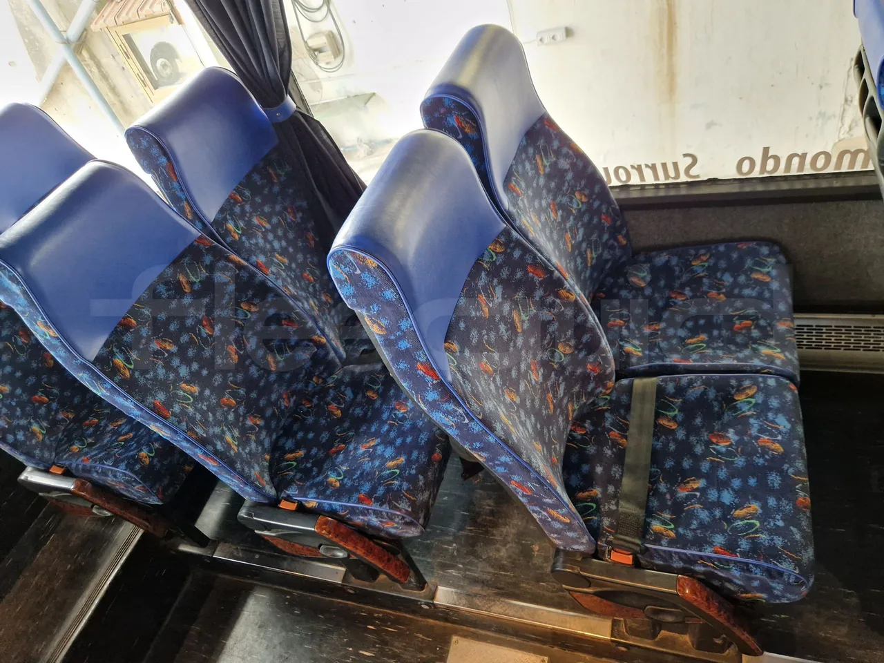 Iveco 65C15/70 JB - central seat safety belt