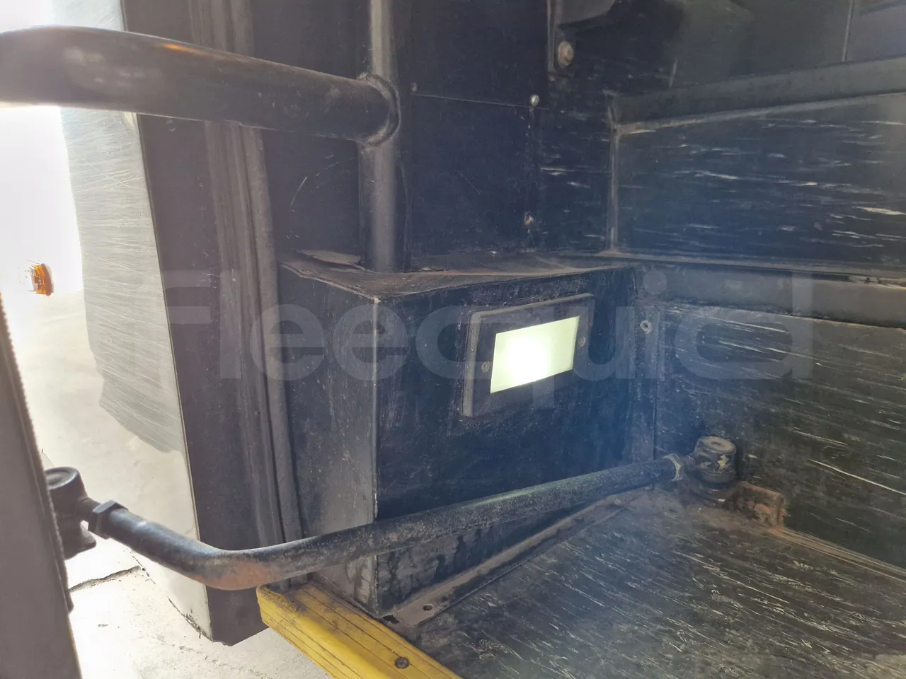 Iveco 65C15/70 JB - door mechanism photo