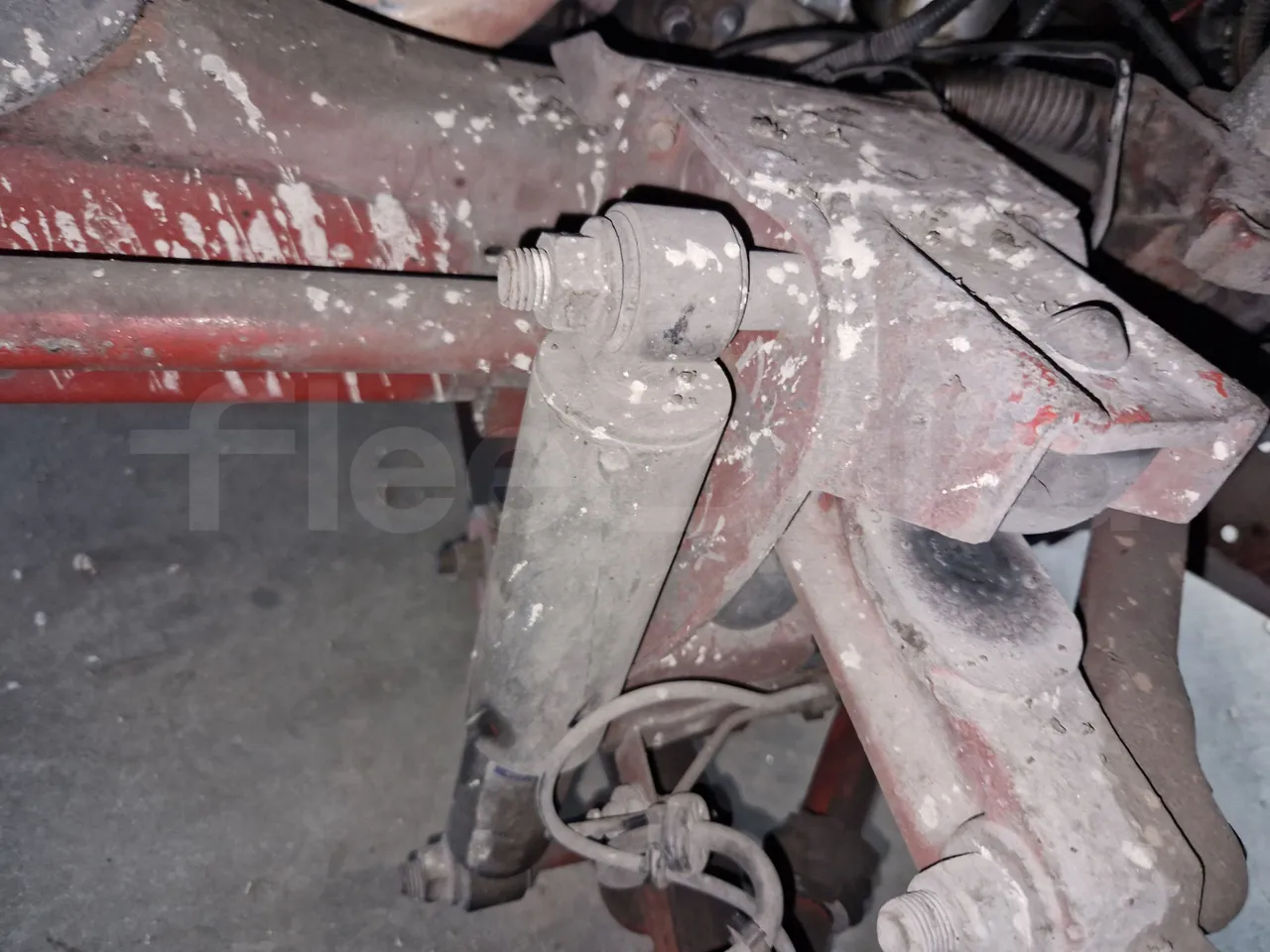 Iveco 65C15/70 JB - front shock absorbers right