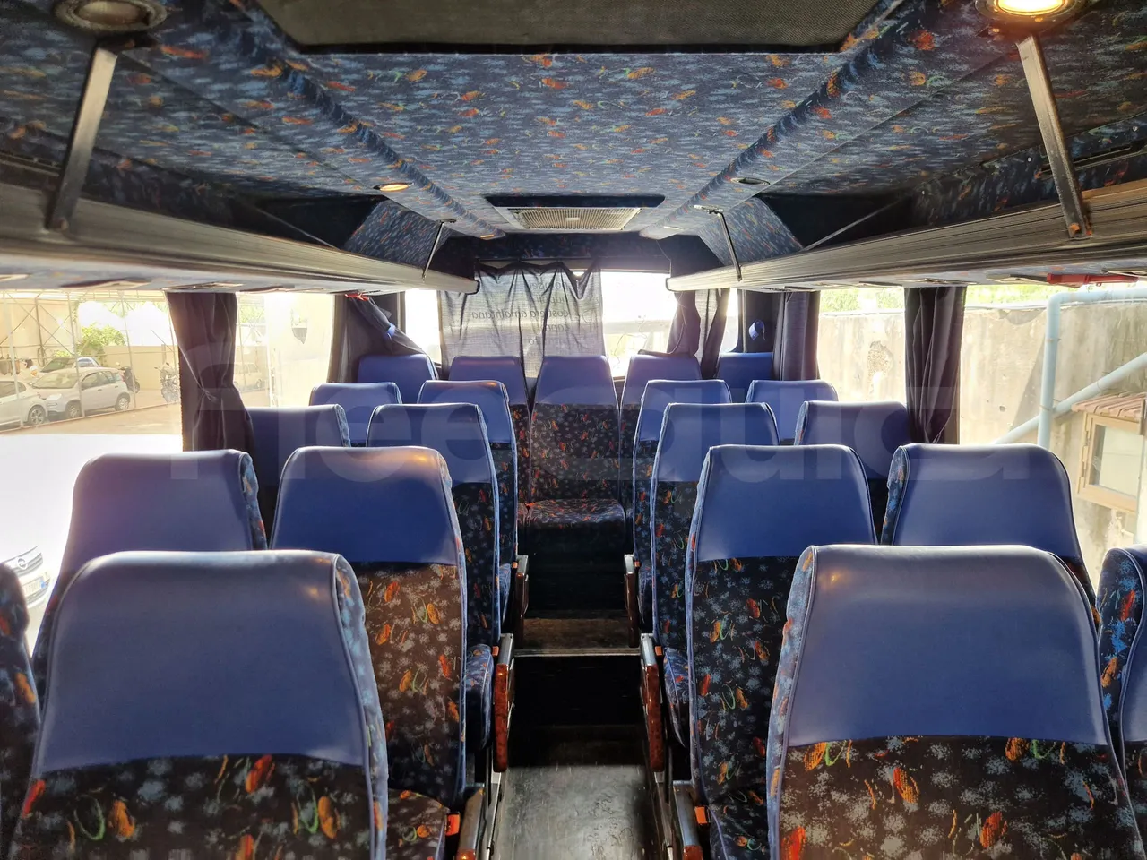 Iveco 65C15/70 JB - reverse view middle aisle