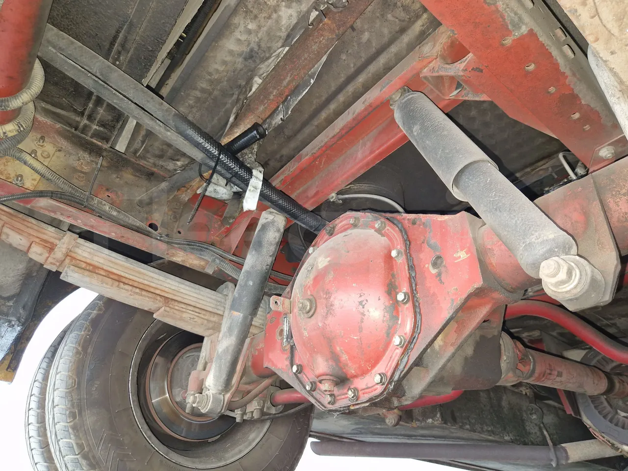 Iveco 65C15/70 JB - axle 2 shock absorbers 1 left