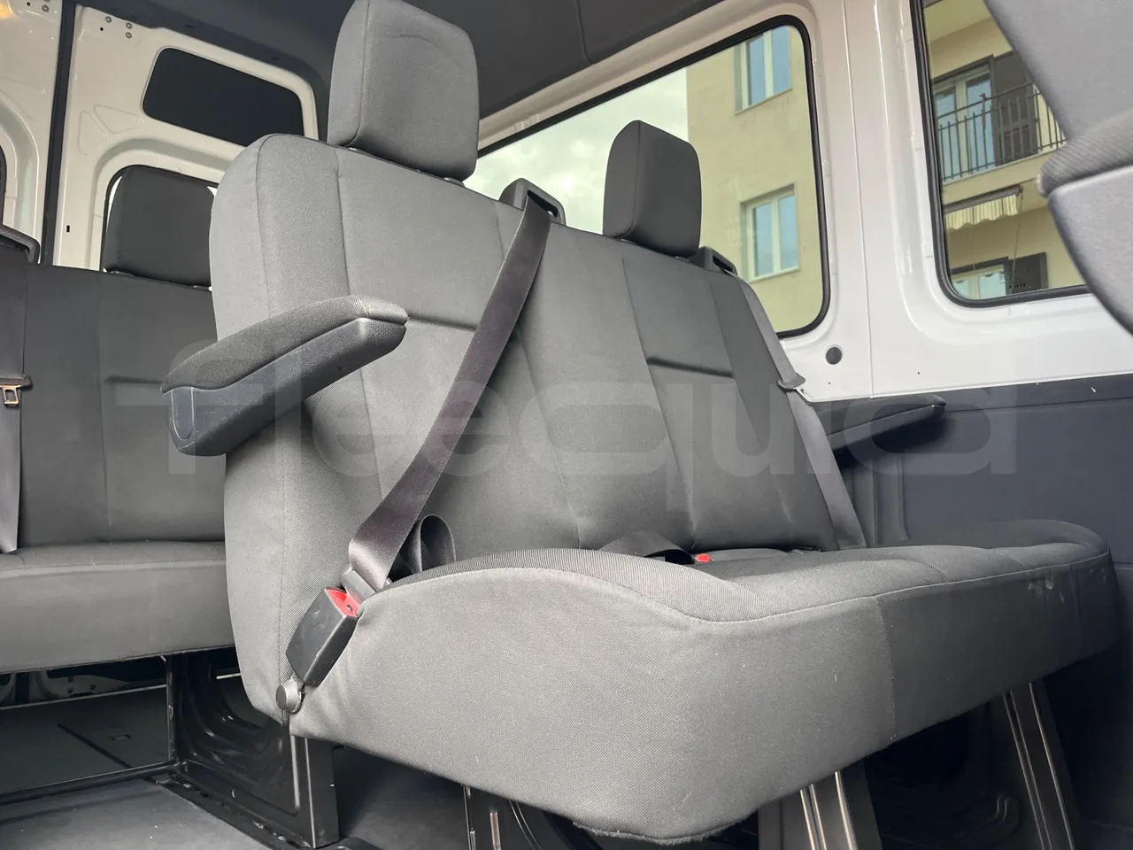 Mercedes-Benz Sprinter 906AC35 - EUR6 - 105kW - 5.932m - central seat safety belt