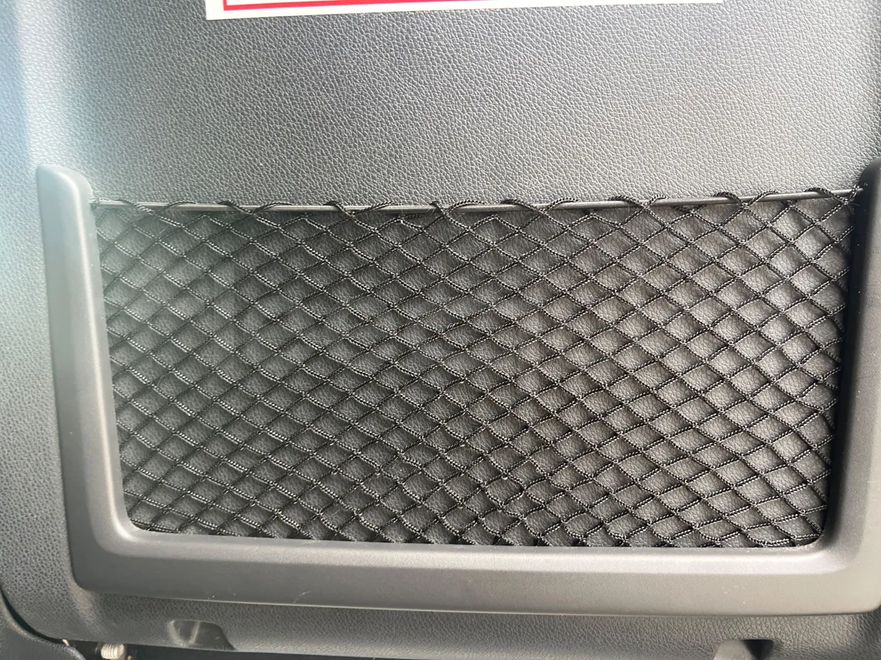 Mercedes-Benz Sprinter 906AC35 - EUR6 - 105kW - 5.932m - mesh detail photo