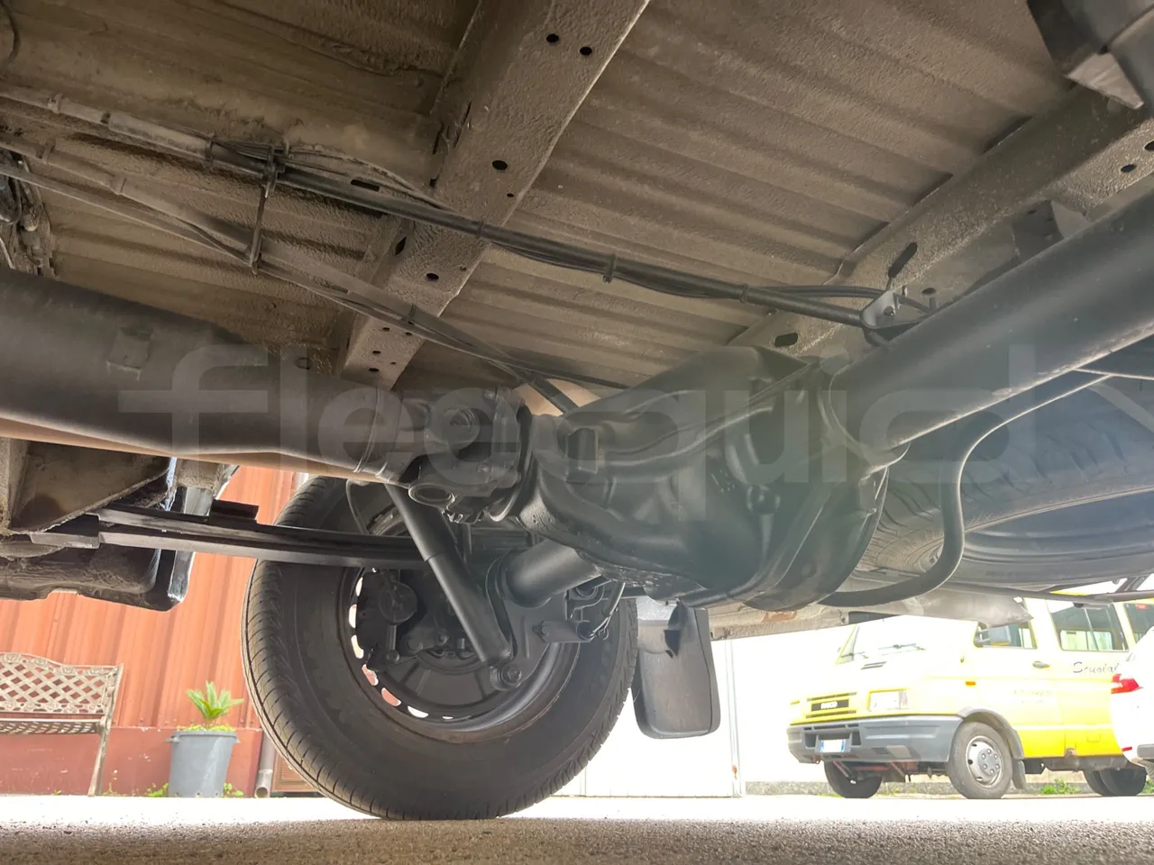 Mercedes-Benz Sprinter 906AC35 - EUR6 - 105kW - 5.932m - axle 2 discs left