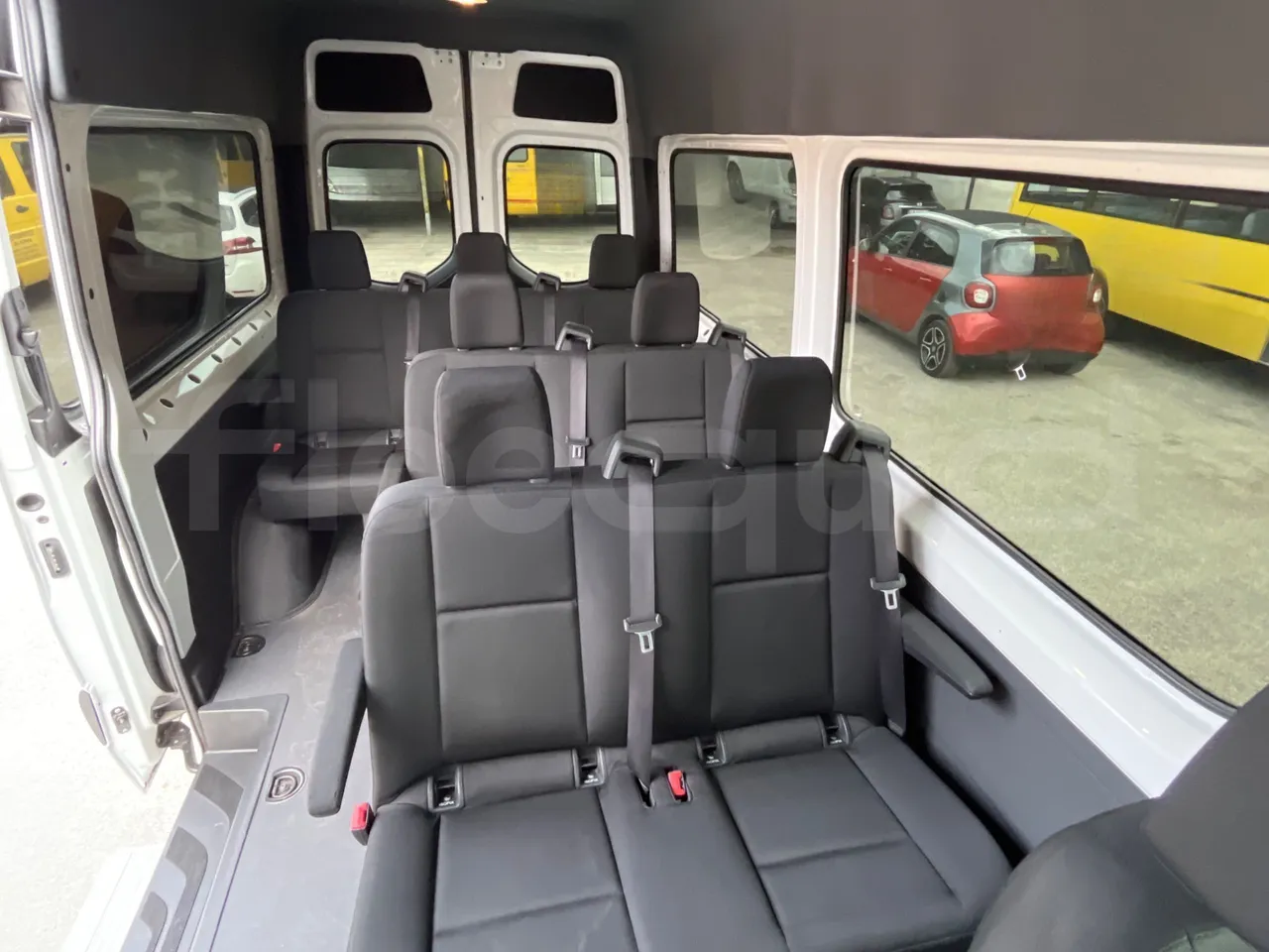 Mercedes-Benz Sprinter 906AC35 - EUR6 - 105kW - 5.932m - handrails photo