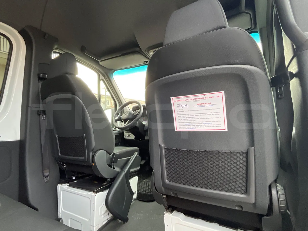 Mercedes-Benz Sprinter 906AC35 - EUR6 - 105kW - 5.932m - turntable internal (18m)