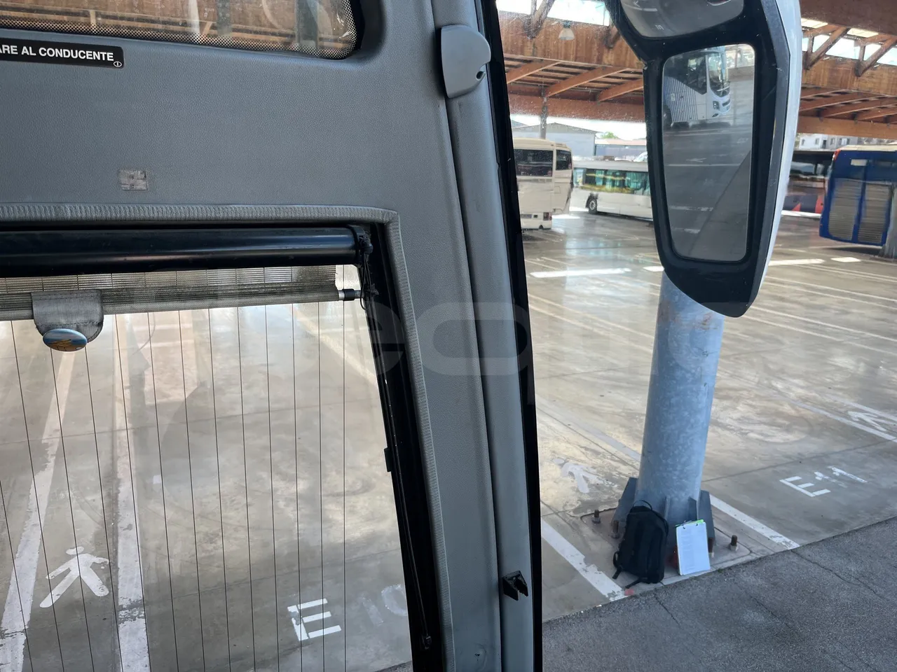 Setra S415 - Driver Microphone