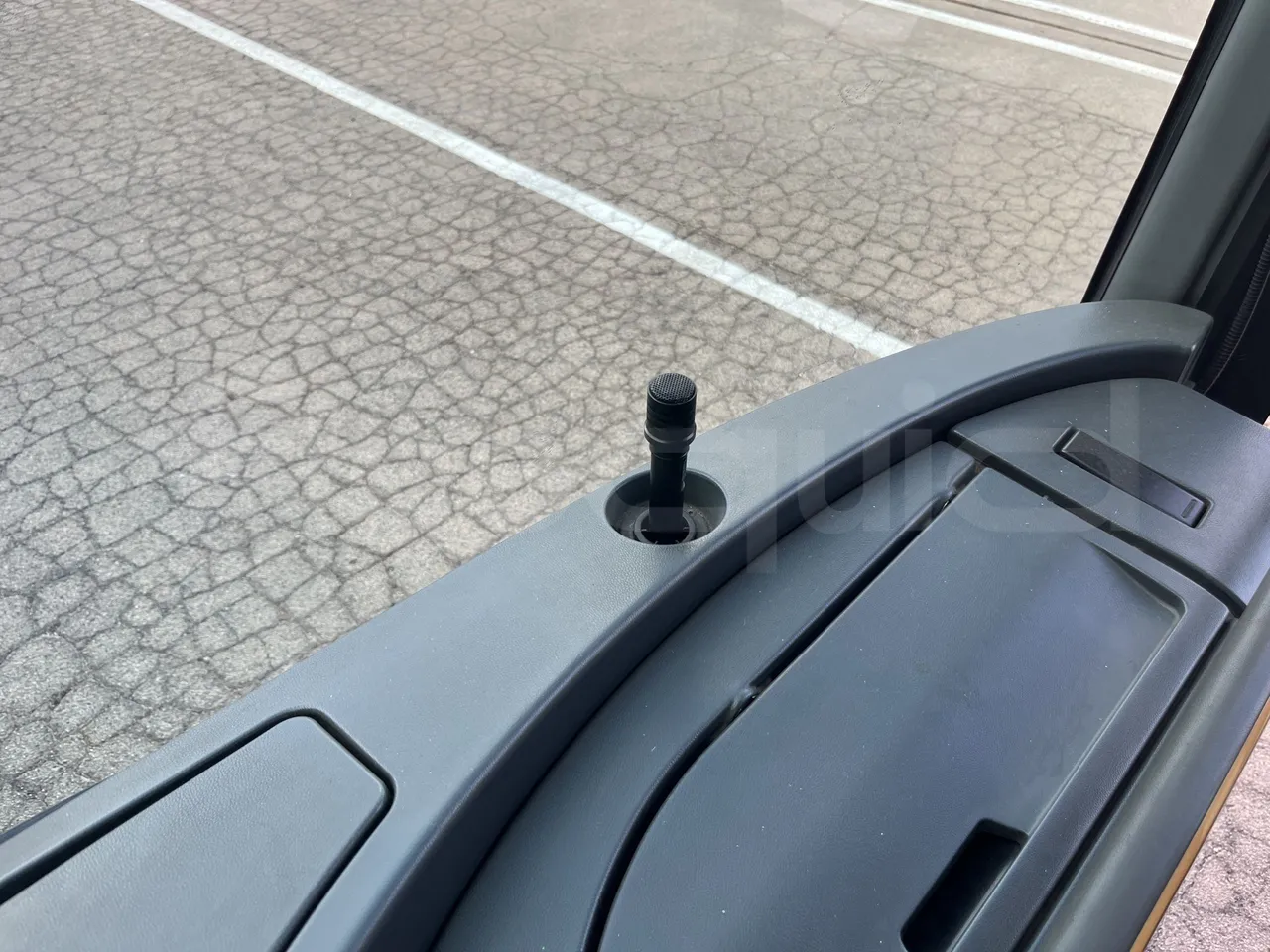 Setra S415 - Hostess Microphone