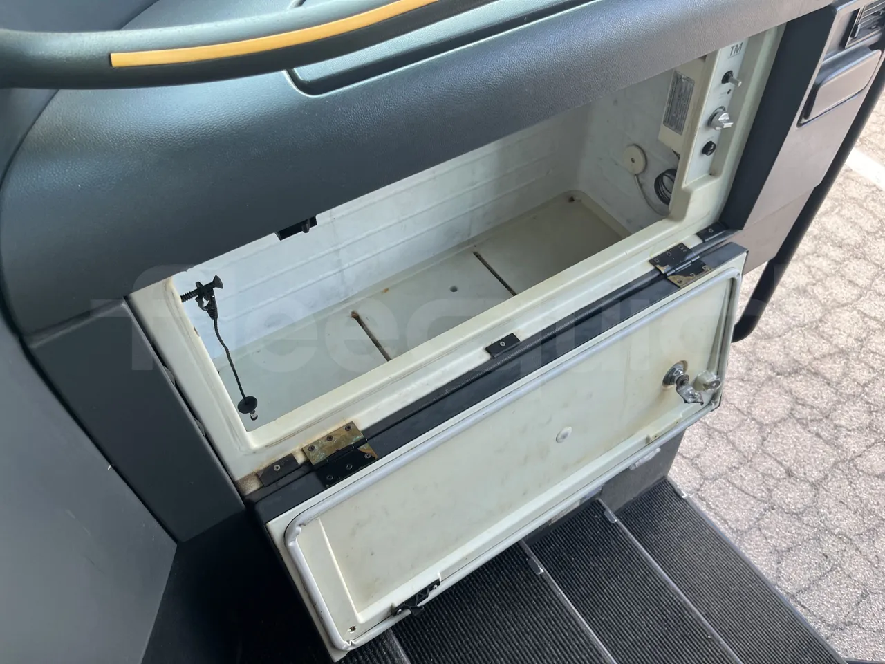 Setra S415 - Refrigerator