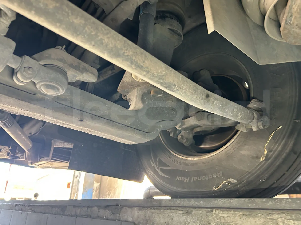 Setra S415 - Third Axle Left Side