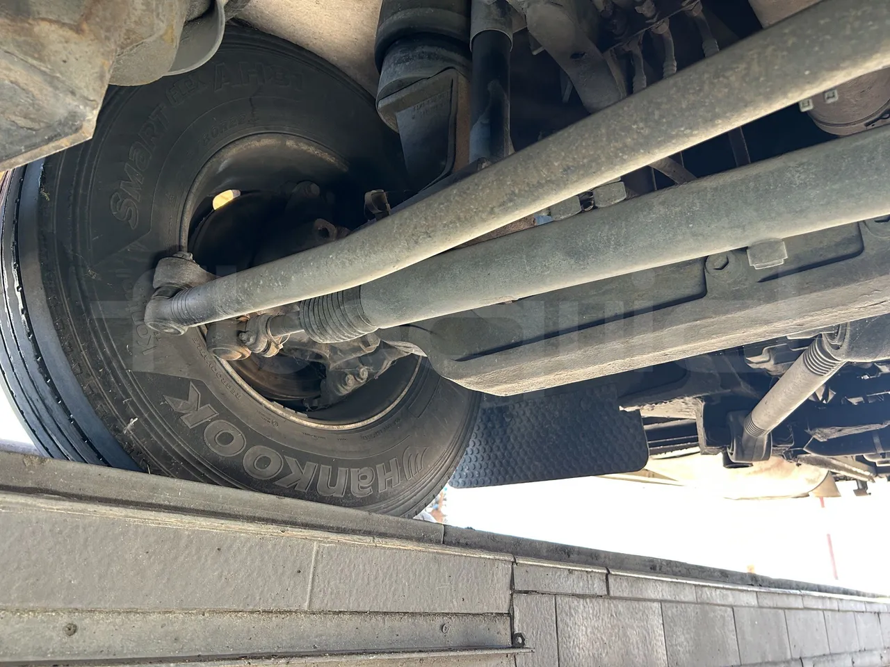 Setra S415 - Third Axle Right Side