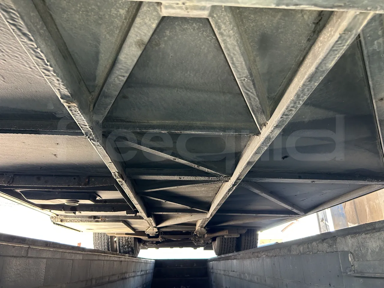 Setra S415 - Central Undercarriage